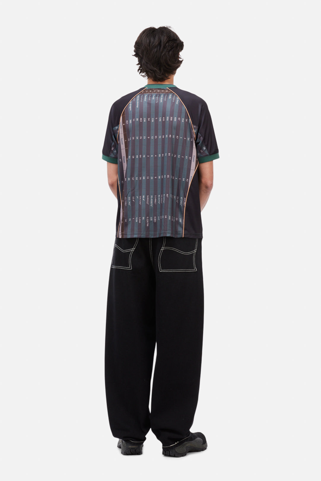 Q4 Jersey Black
