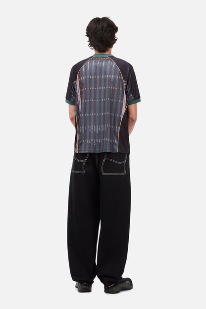 Q4 Jersey Black