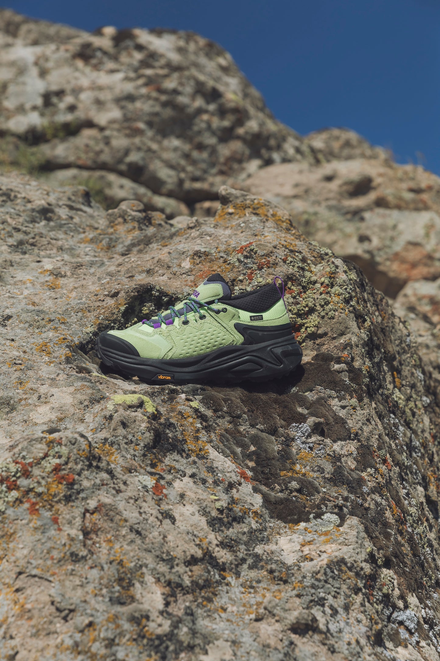 HOKA 『KAHA 3 LOW GTX TP』