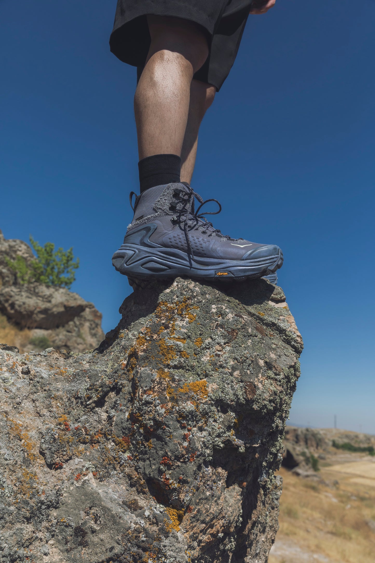 HOKA 『KAHA 3 GTX TP』