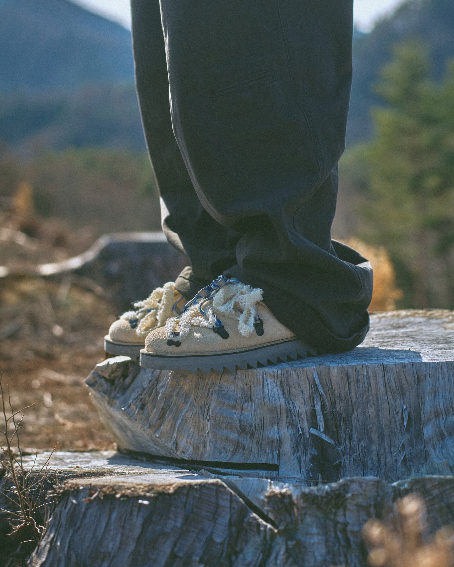 004122820 Suicoke